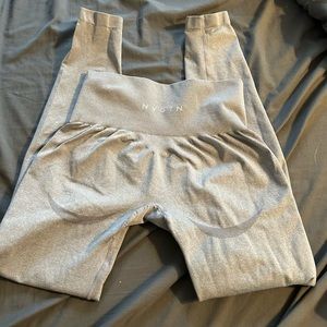 NVGTN leggings